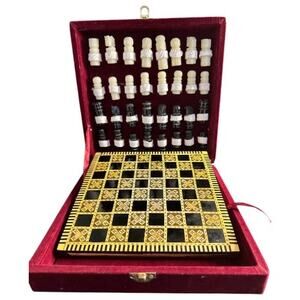 Hand Crafted Vintage Mother of Pearl Inlaid Quartz Pieces Chess Set